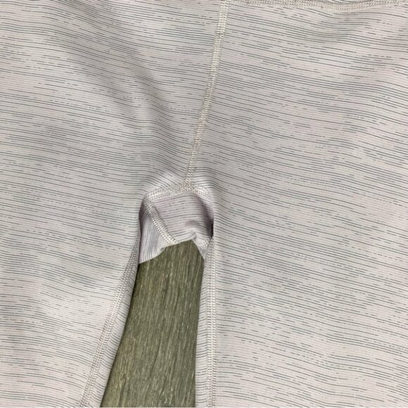 Outdoor Voices Techsweat Flex 7/8 Leggings Bloom Pink Purple Size Small - Picture 6 of 10